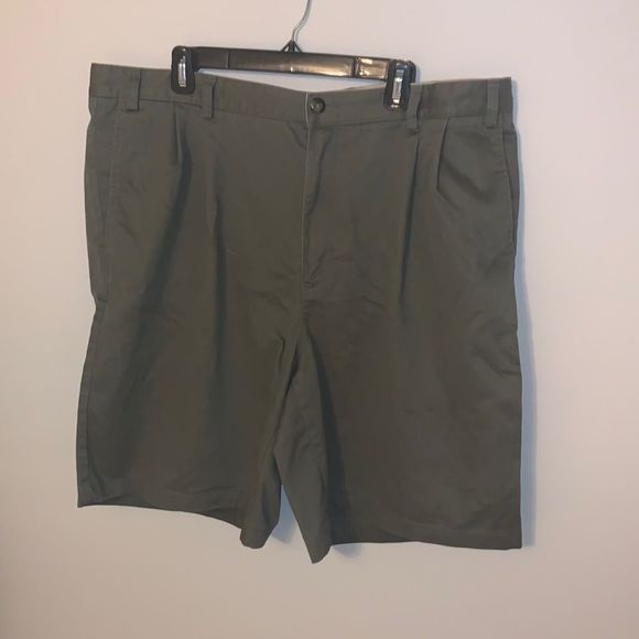 Eddie Bauer Army Green Shorts - Picture 1 of 5